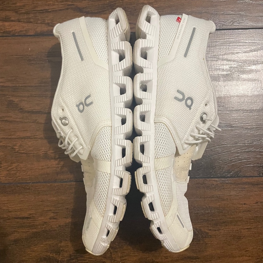 On Cloud Running Shoe